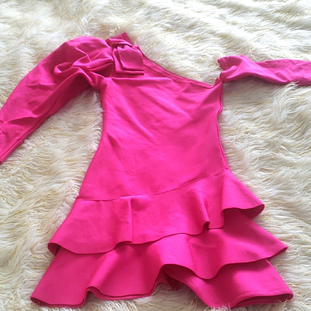 Pink asymmetric party dress